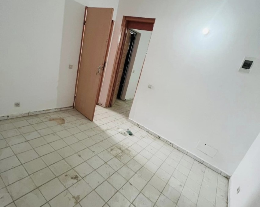 1 CHAMBRE SALON A LOUER ABIDJAN ANGRE STAR 5