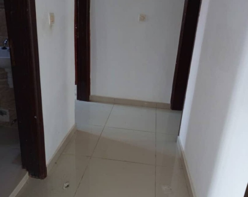 2 CHAMBRES SALON A LOUER ABIDJAN Bingerville