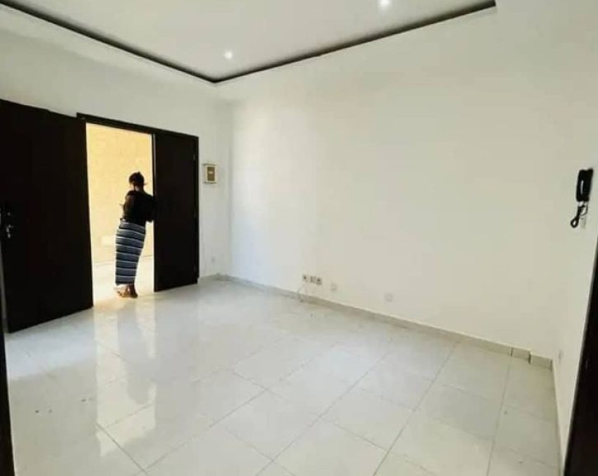 1 CHAMBRE SALON A LOUER ABIDJAN FAYA ABATTA