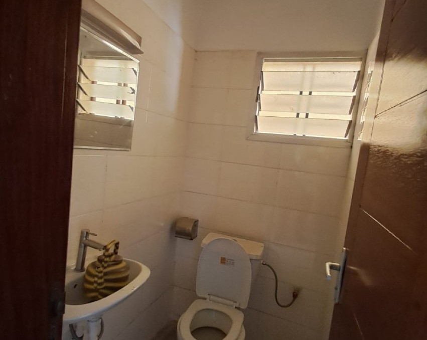 3 CHAMBRES SALON A LOUER ABIDJAN BINGERVILLE CITE DES IMPOTS