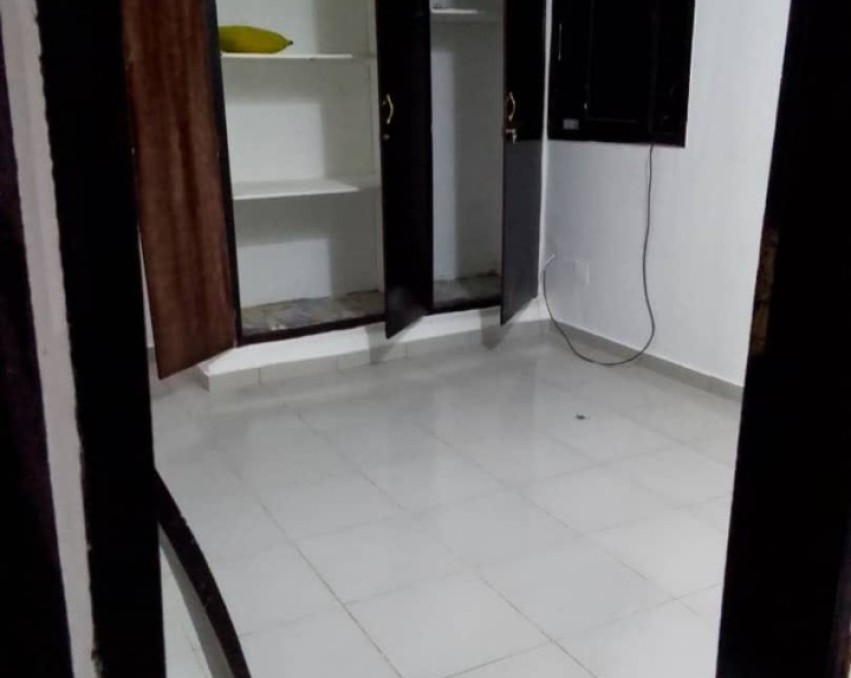 2 CHAMBRES SALON A LOUER ABIDJAN Cocody Rivièra palmeraie cite sipim4.