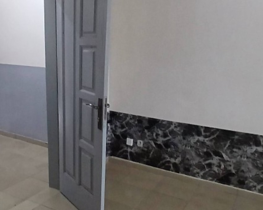 STUDIO A LOUER ABIDJAN Abobo dokui derrière coco service dans le quartier