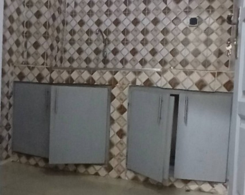 STUDIO A LOUER ABIDJAN Abobo dokui derrière coco service dans le quartier