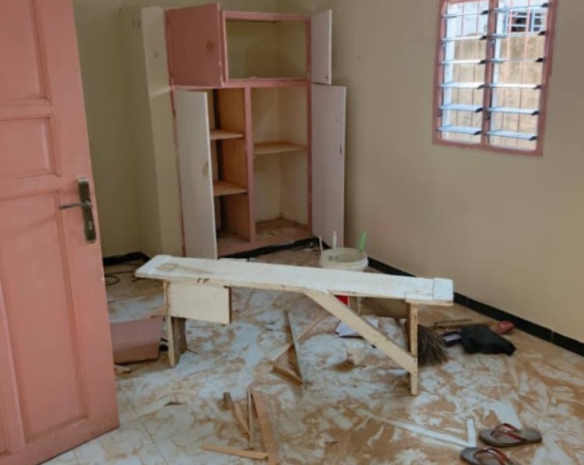 STUDIO A LOUER ABIDJAN BINGERVILLE, NOUVELLE GARE NON LOIN DU SUPERMARCHÉ BON PRIX