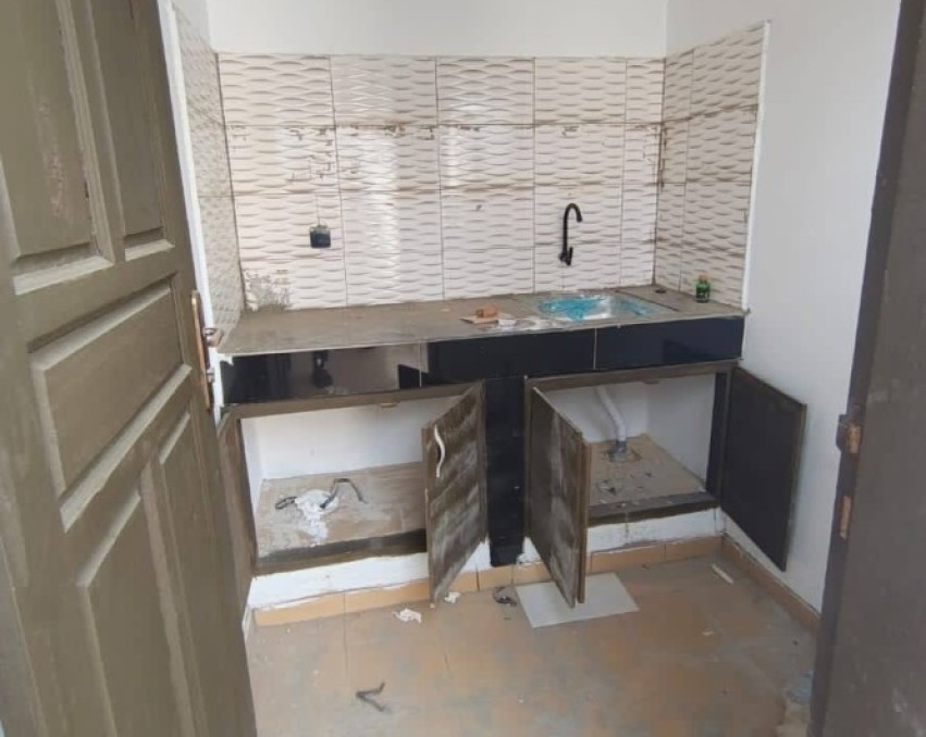 STUDIO A LOUER ABIDJAN Blngervllle basse nouvelle gare Quartier palmeraie