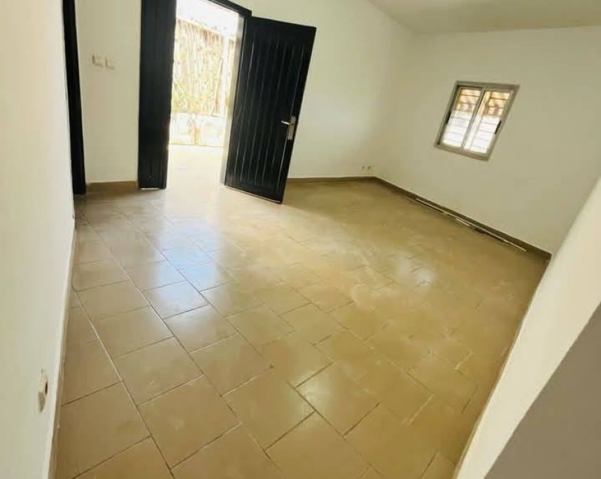 2 CHAMBRES SALON A LOUER ABIDJAN COCODY RIVIERA FAYA ROUTE ABATTA CARREFOUR DROGBA