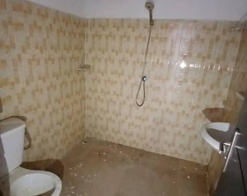 STUDIO A LOUER ABIDJAN bingerville carrefour château