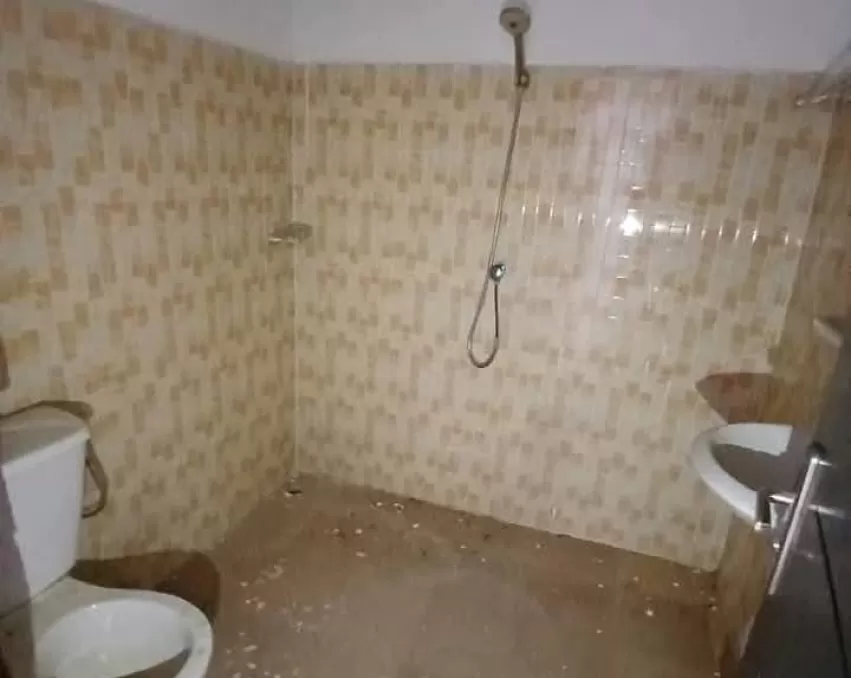 STUDIO A LOUER ABIDJAN bingerville carrefour château