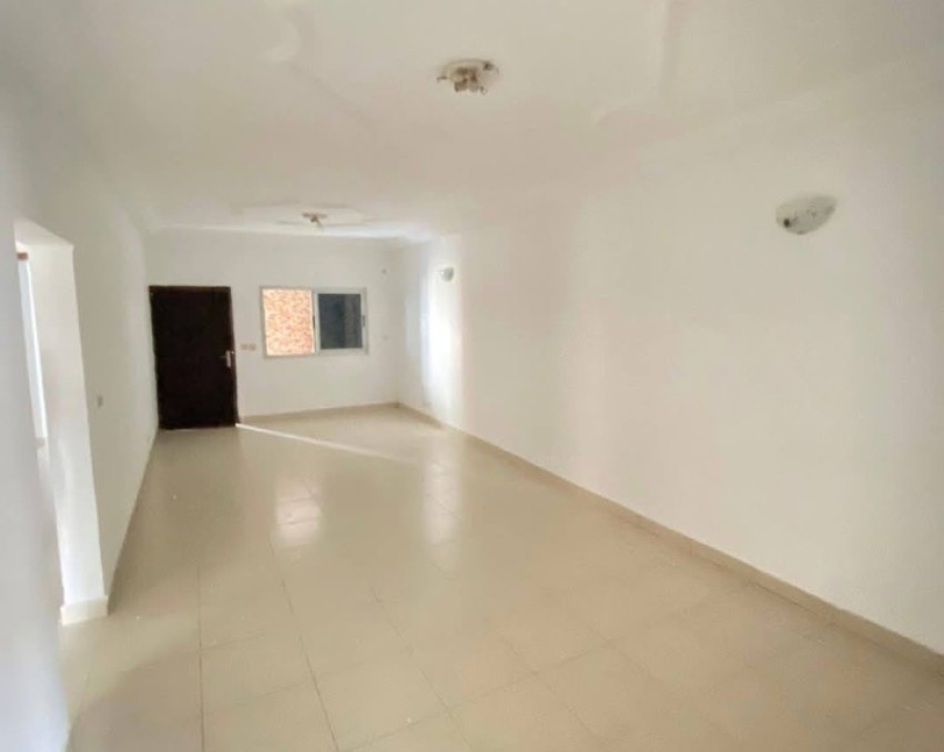 1 CHAMBRE SALON A LOUER ABIDJAN Abobo ndotré au stade olympique proche du goudron