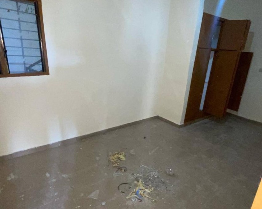 2 CHAMBRES SALON A LOUER ABIDJAN Bingerville précisément à St siril zone marchoux