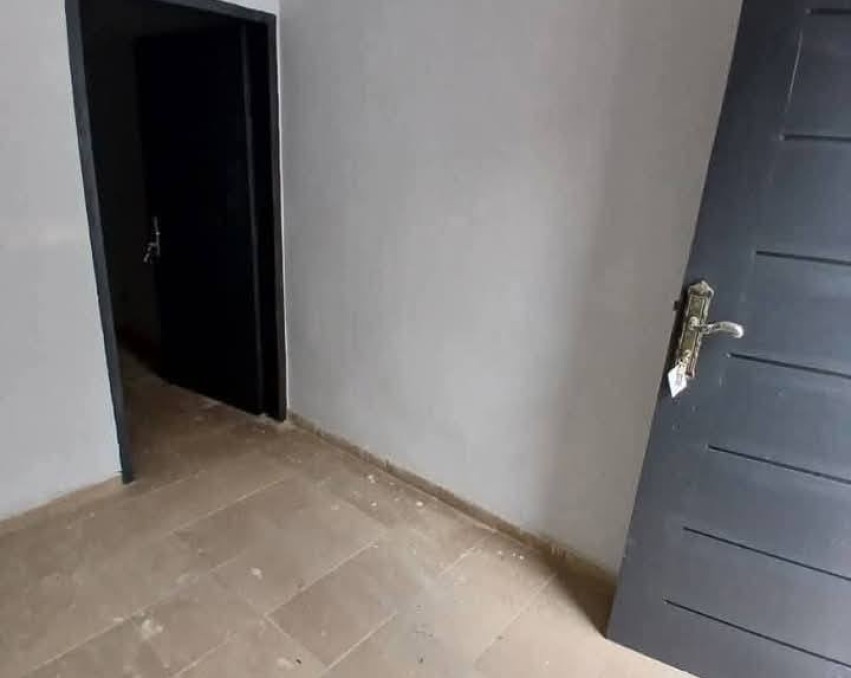 STUDIO A LOUER ABIDJAN bingerville carrefour château