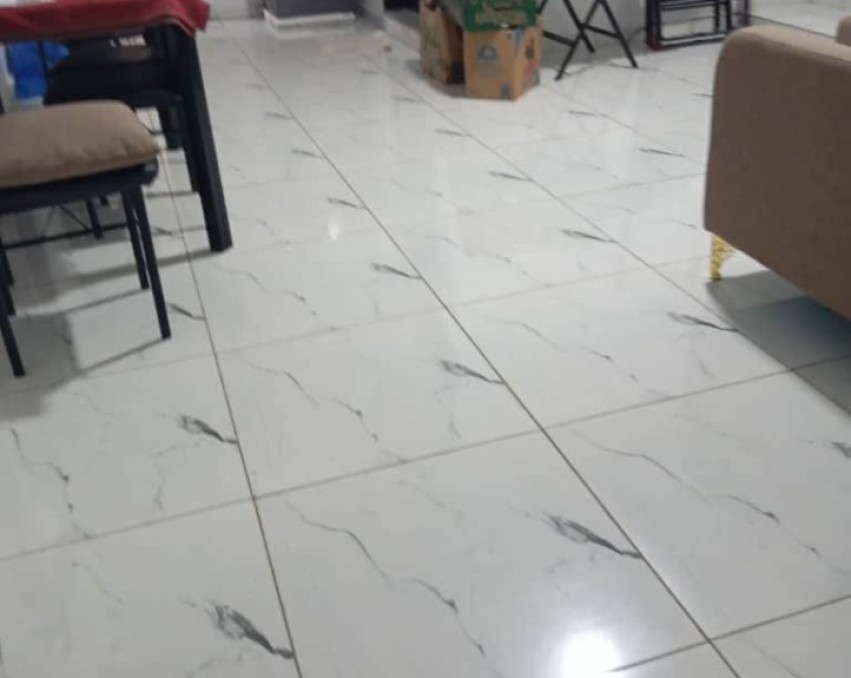 1 CHAMBRE SALON A LOUER ABIDJAN COCODY RIVERA BOUNOUMIN ROND POINT ADO