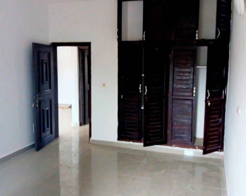 3 CHAMBRES SALON A LOUER ABIDJAN Cocody Faya ephrata