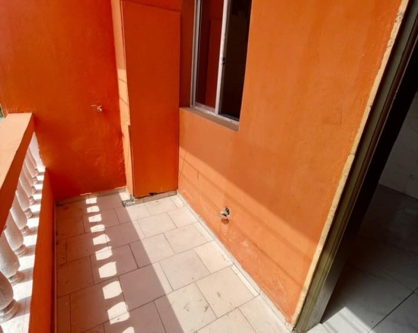 2 CHAMBRES SALON A LOUER ABIDJAN Cocody Angré 8e tranche, zone bitumée