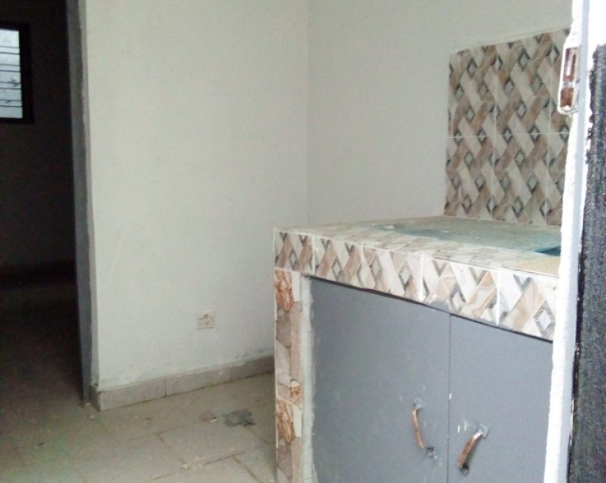 STUDIO A LOUER ABIDJAN adjamé bingerville