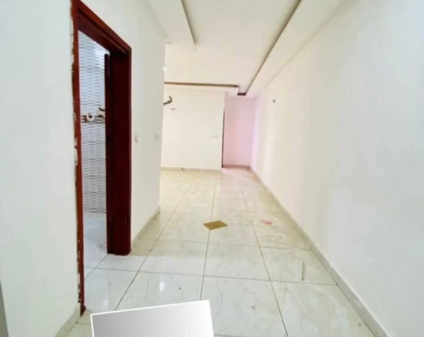 1 CHAMBRE SALON A LOUER ABIDJAN Cocody angre nouveau chu djorobite 01 base cie