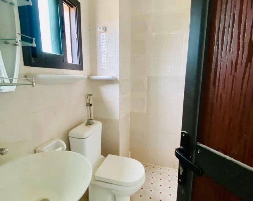 2 CHAMBRES SALON A LOUER ABIDJAN Cocody Faya jules Verne
