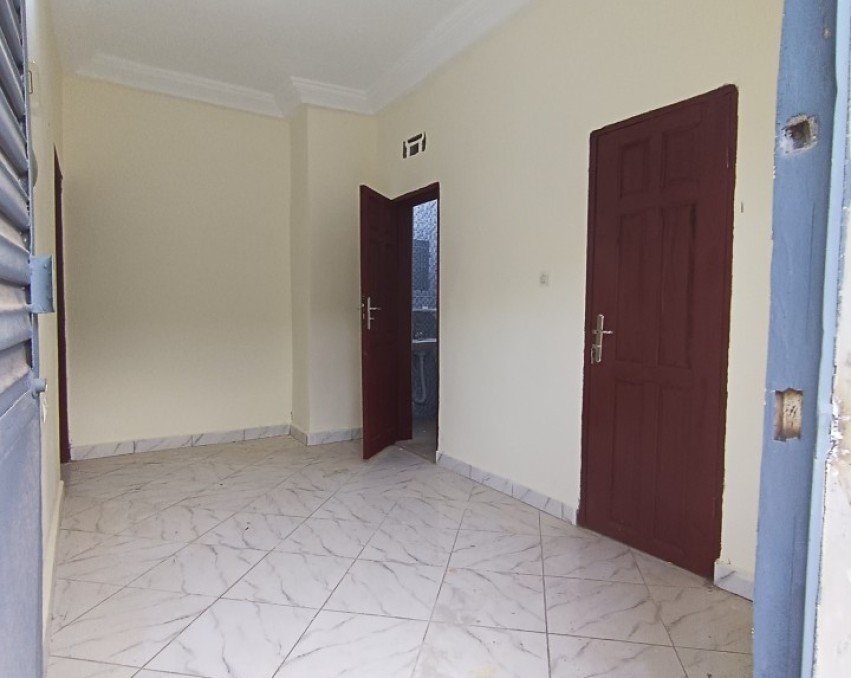 1 CHAMBRE SALON A LOUER ABIDJAN BINGERVILLE Palais-Tribunal