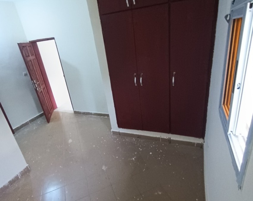1 CHAMBRE SALON A LOUER ABIDJAN BINGERVILLE Palais-Tribunal