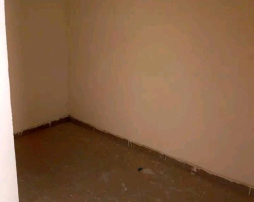 1 CHAMBRE SALON A LOUER ABIDJAN bingerville derrière la nouvelle gare