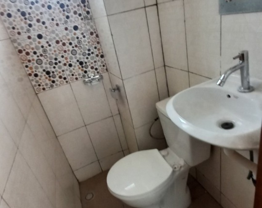 1 CHAMBRE SALON A LOUER ABIDJAN bingerville