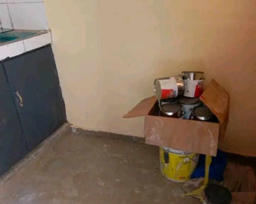 1 CHAMBRE SALON A LOUER ABIDJAN bingerville derrière la nouvelle gare