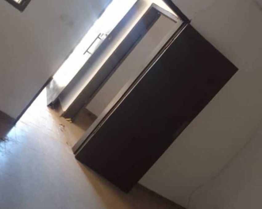 1 CHAMBRE SALON A LOUER ABIDJAN Bingerville derrière la nouvelle gare palmeraie
