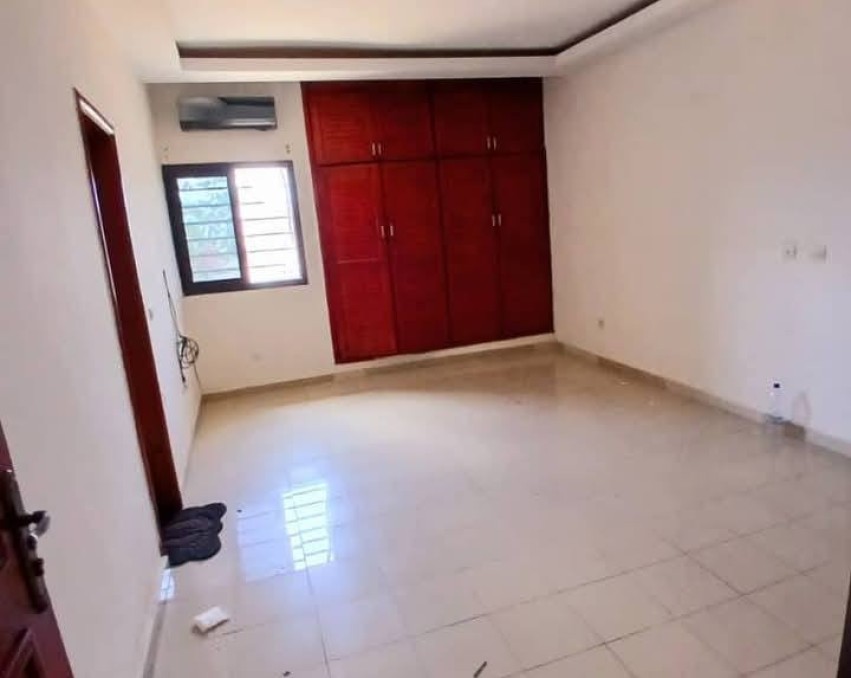 2 CHAMBRES SALON A LOUER ABIDJAN cocody Riviera BONOUMIN