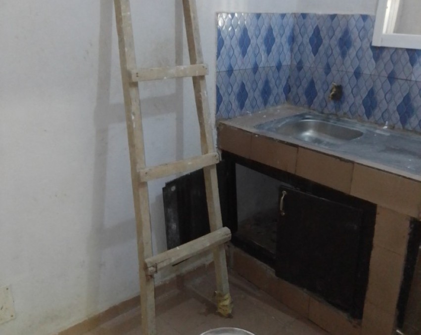 STUDIO A LOUER ABIDJAN abobo n dotre château carrefour RTI l